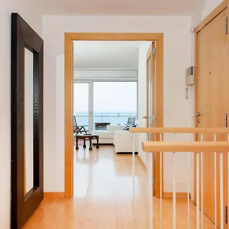 1226 - Beach Duplex Views